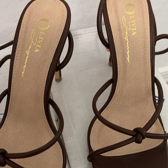 Brown tie up strappy heels - Picture 2 of 2